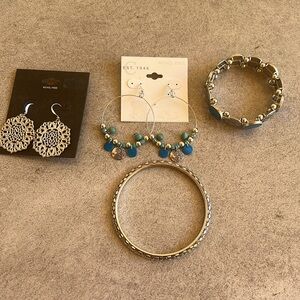 2 Earrings & 2 Matching Bracelet Silvertone w/ Light Blue and Aqua colored beads